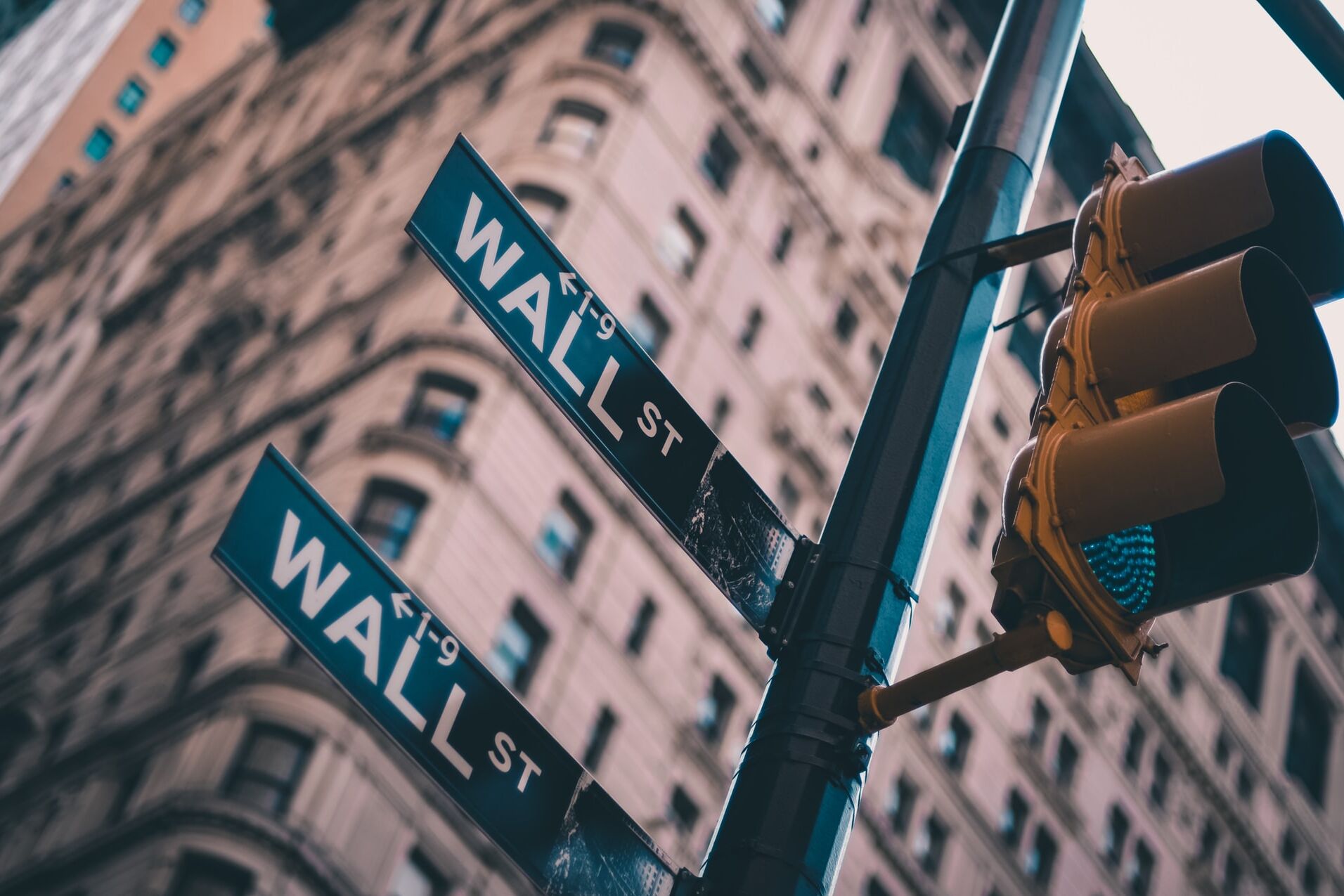 Wall Street, finance, wealth, economy