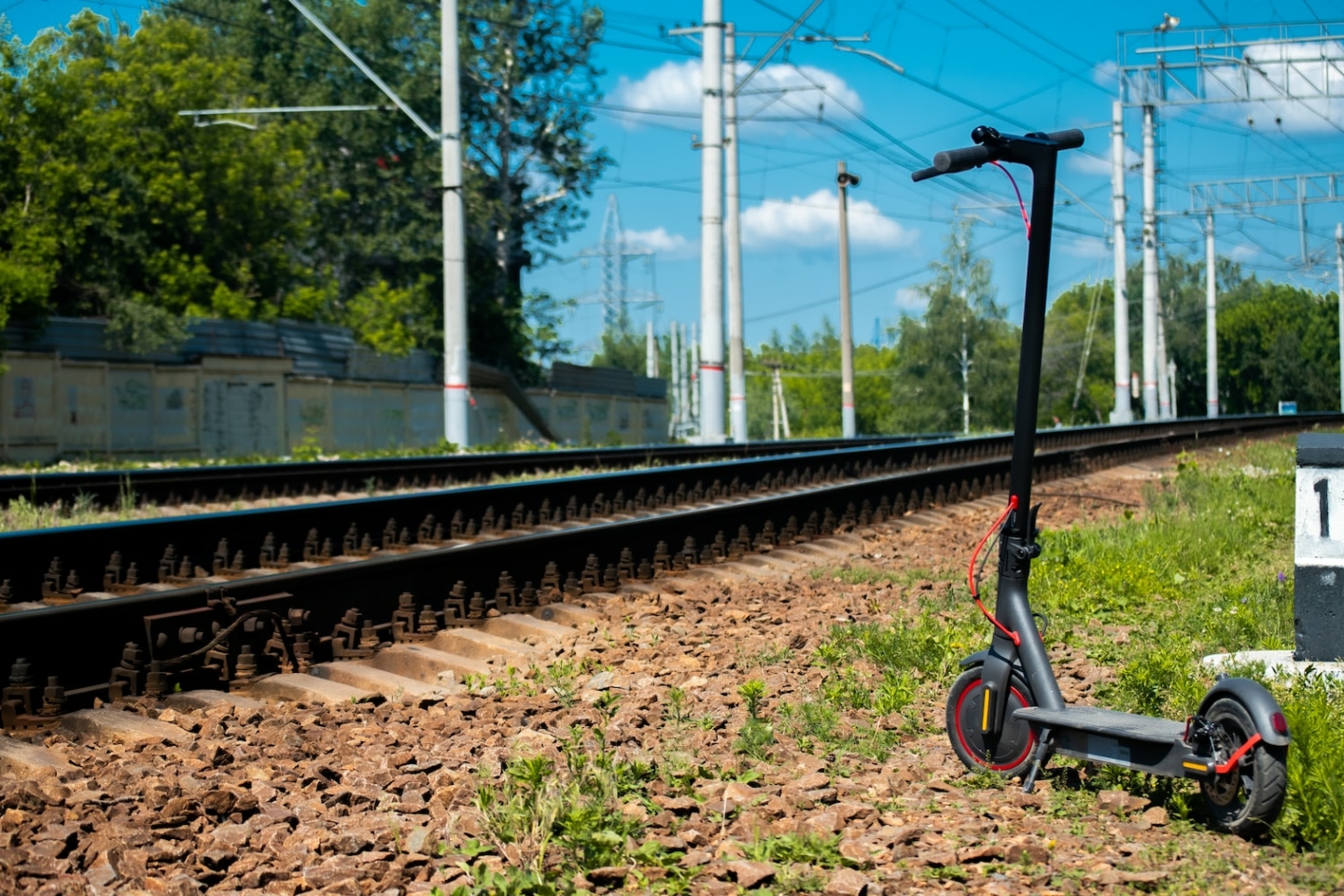 black metal train rail during daytime