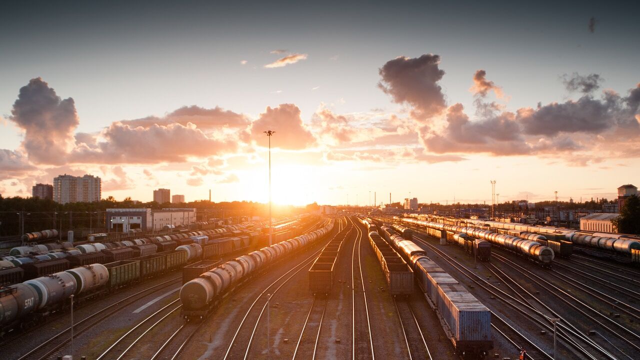 train, sunset, tracks