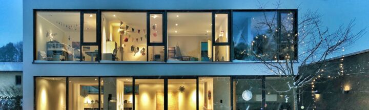 landscape photo of 2-storey house