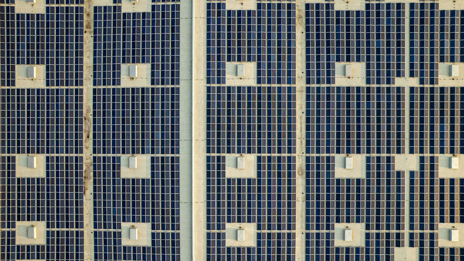 Two rows of rows of blue and white tiles