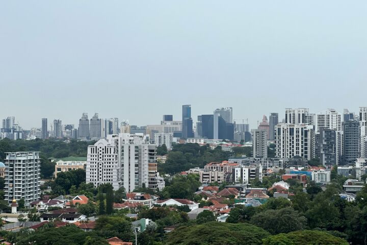 a city with many buildings