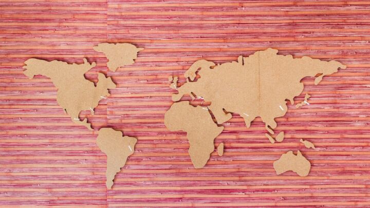 world map wall decor