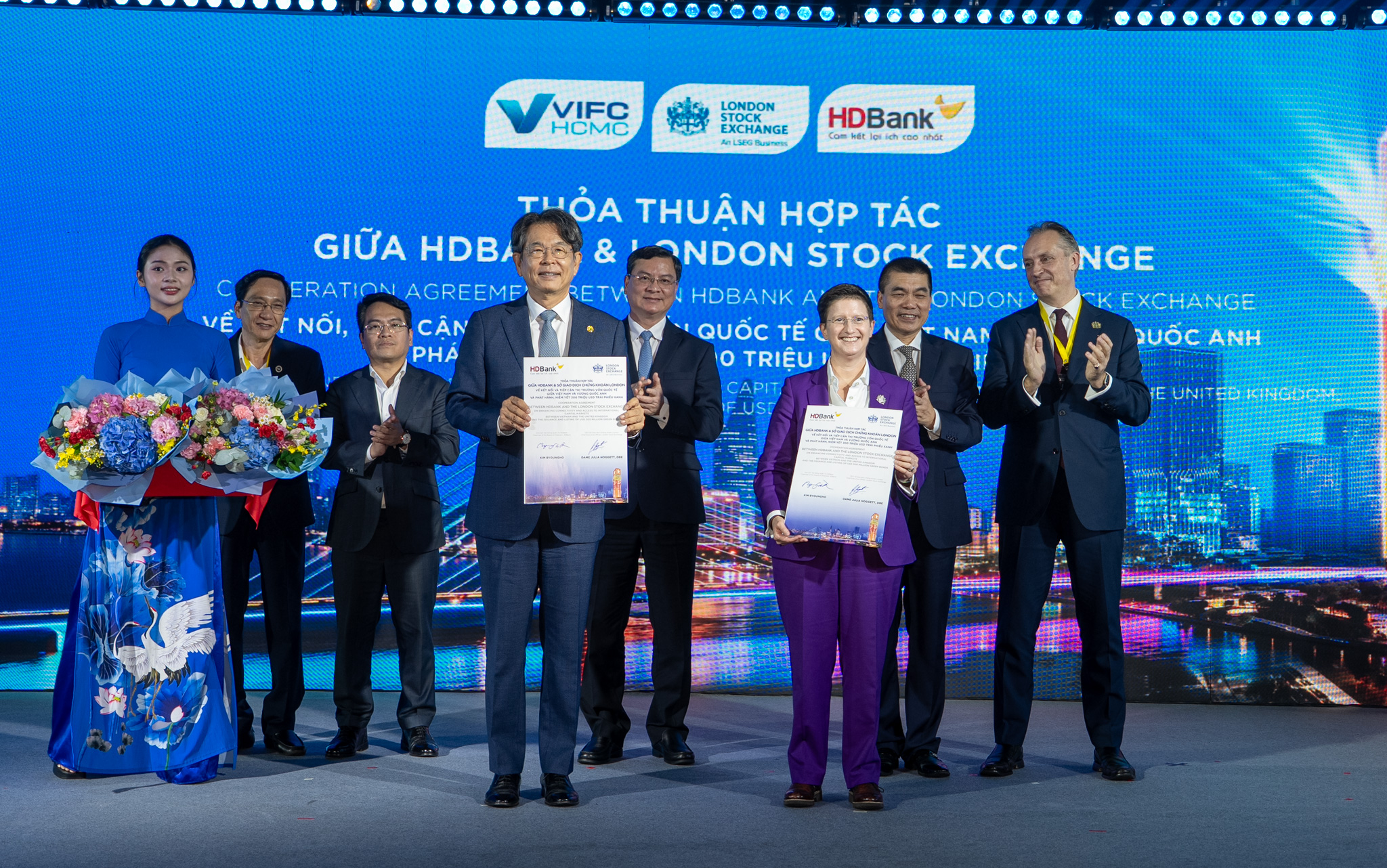Vietnam's HDBank Partners with London Stock Exchange Group for $300M Green Bond Issuance to Boost Sustainable Finance