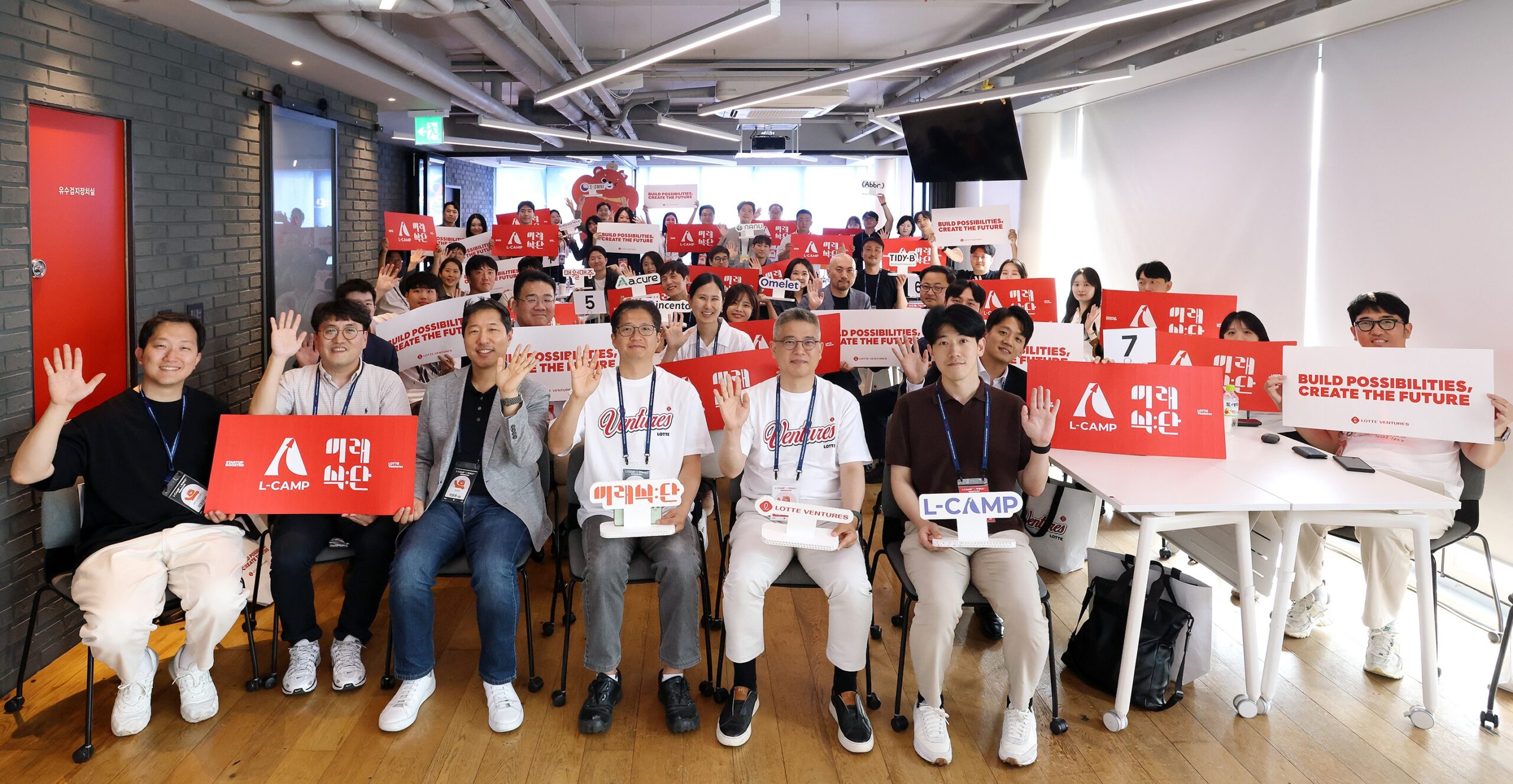 Lotte Ventures Vietnam Offers $80,000 Grants to Help Local Startups Team Up with Major Brands