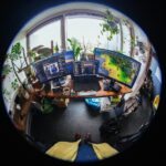 Why Tiny Office Huddle Rooms Are Now the Biggest Headache in Hybrid Work - TNGlobal (Picture 1)